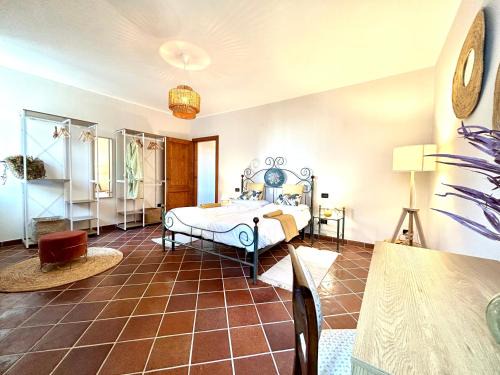 Monzambano House | Casa 18