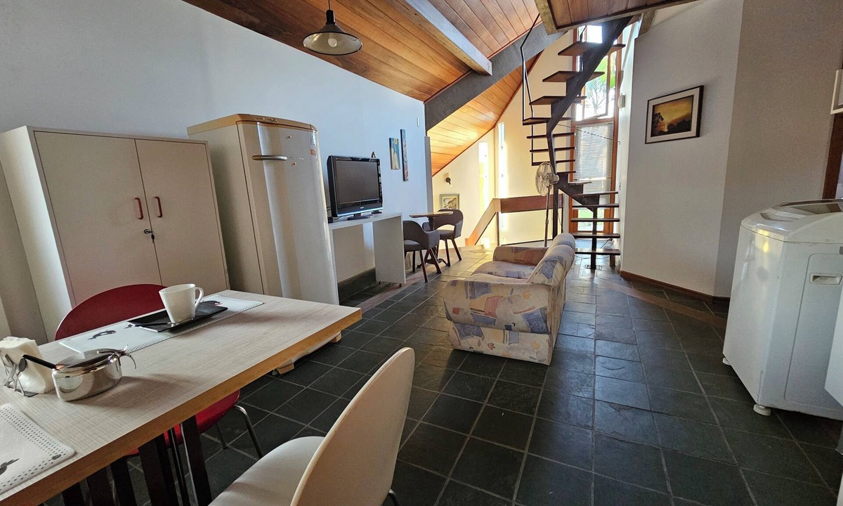 Itacorubi House | Casa 3 quartos no Itacorubi, Wi-fi 600 mega MV0967