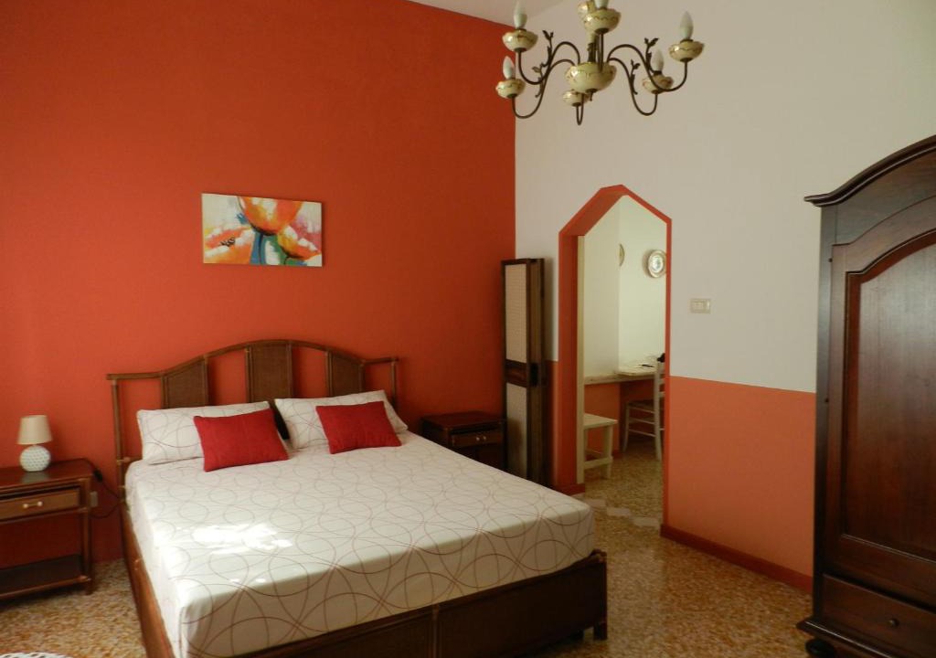 Taviano House | Casa a Corte nel centro storico