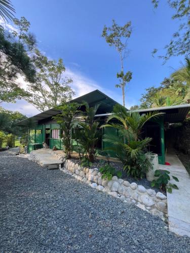 Pavones House | Casa Aloe