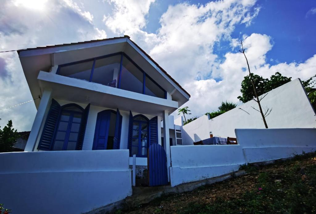 Wonosari House | Casa Alstonia