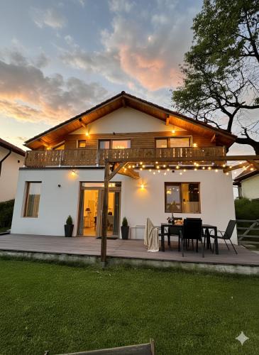 Bran Cabin | Casa Aluna Duo