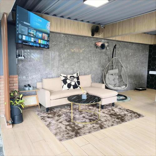 Bacolod House | Casa Andrea Bella
