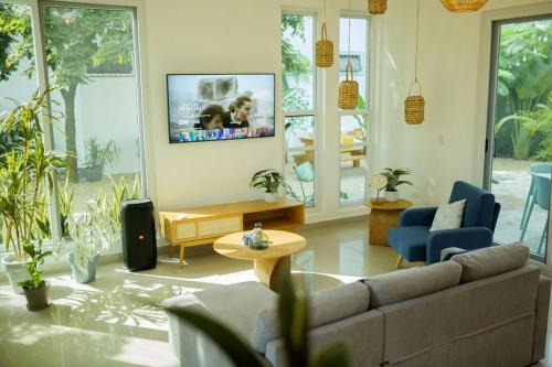 Flores House | Casa Atara