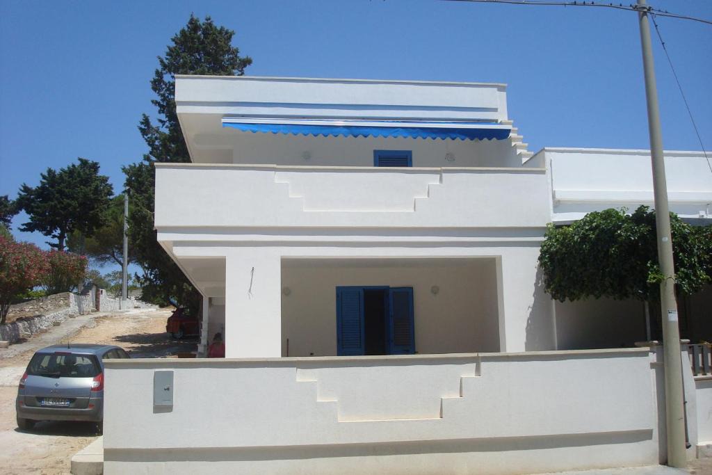 Marina di Felloniche Apartment | Casa Azzurra Felloniche