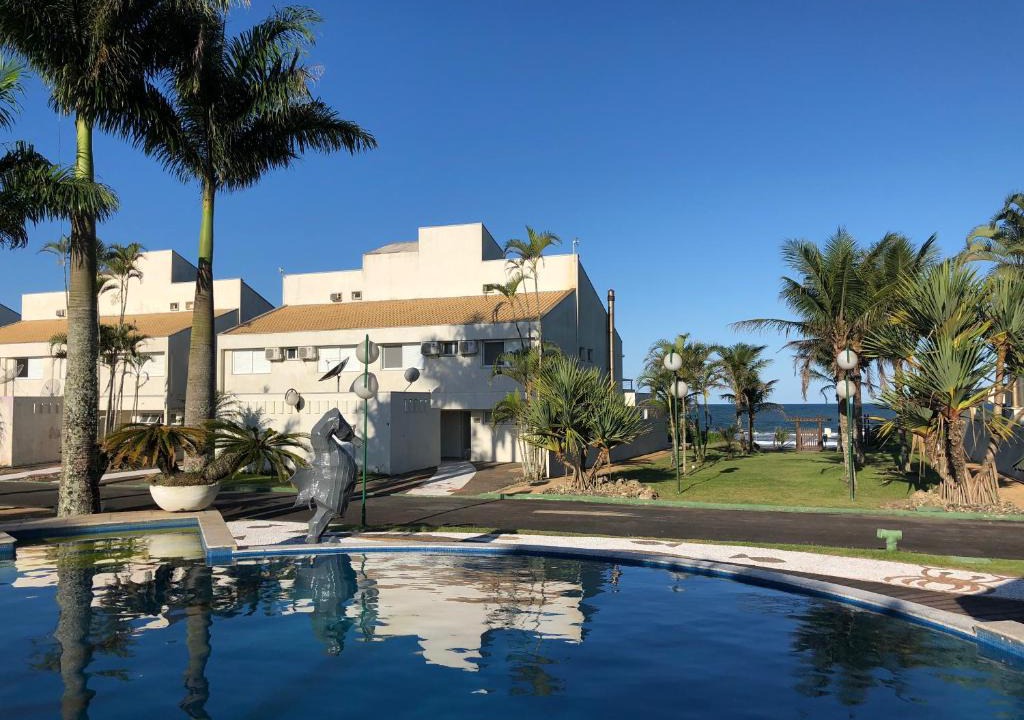 Itapoa House | Casa Beira Mar com 5 suites