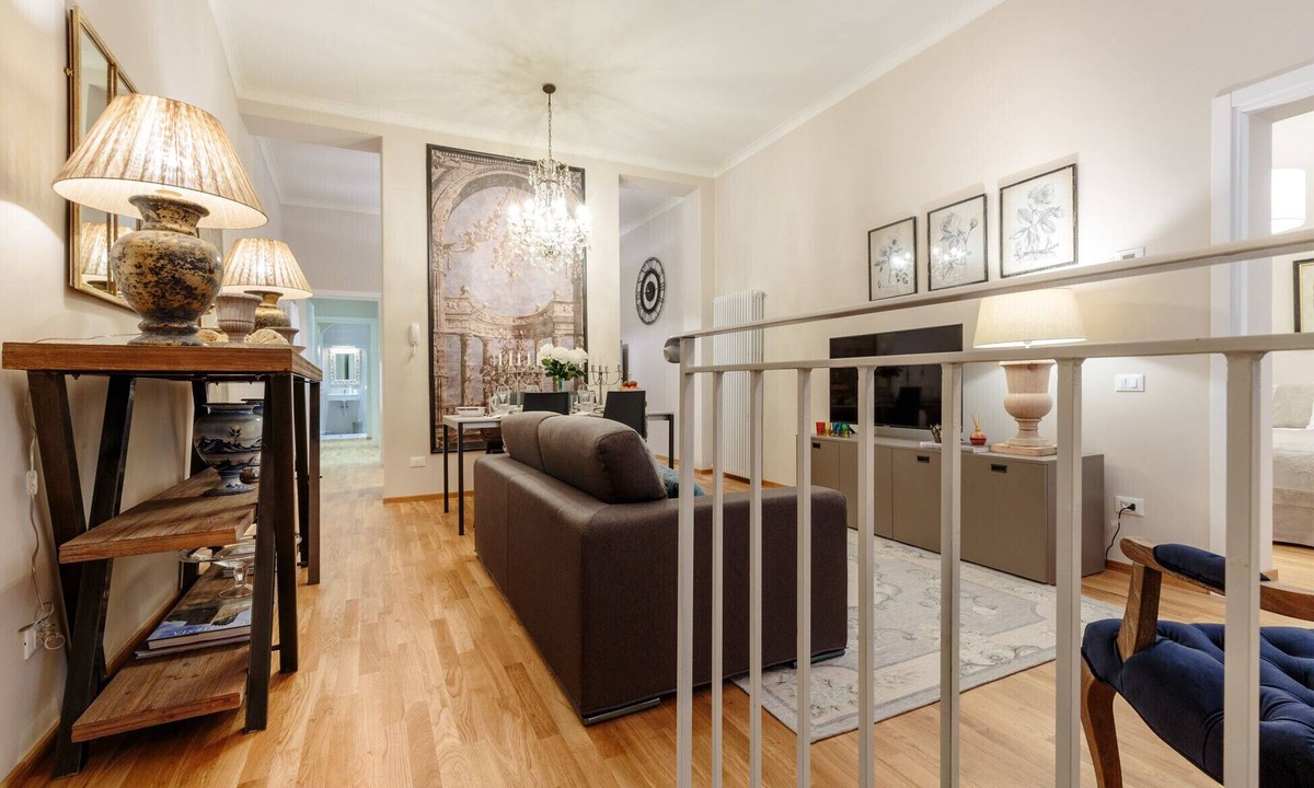 Lucca Historical Center Apartment | CASA BETTA Your Modern Sanctuary in Historic Lucca
