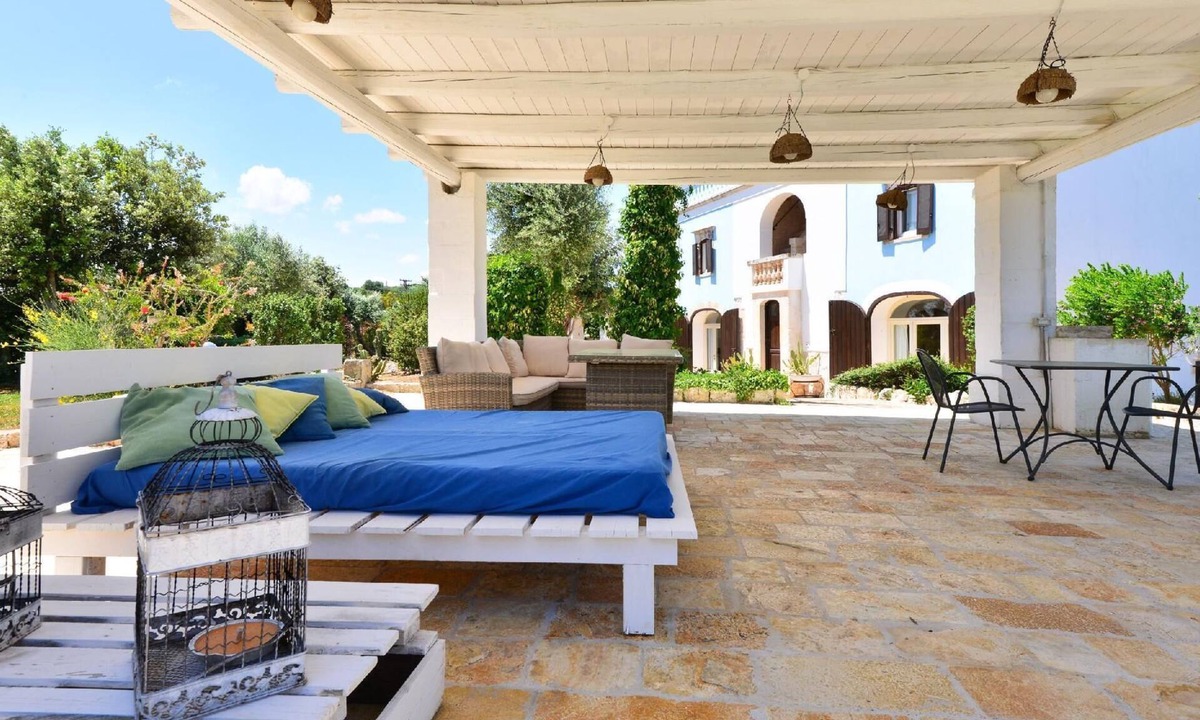 Ostuni House | Casa Blu, ancient villa with private pool and spa