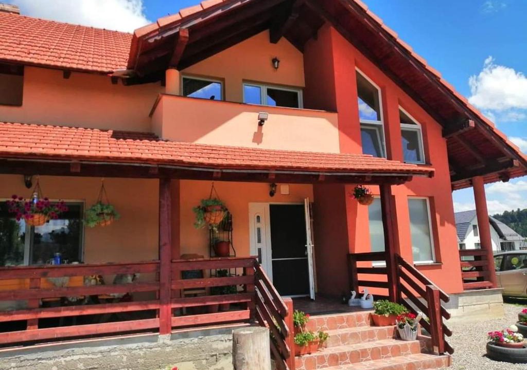 Vama Buzaului House | Casa Brănescu
