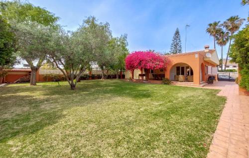 Playa de Almarda House | Casa Buganvilla