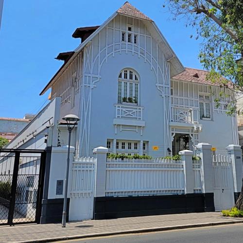 Barranco House | Casa Cáceres