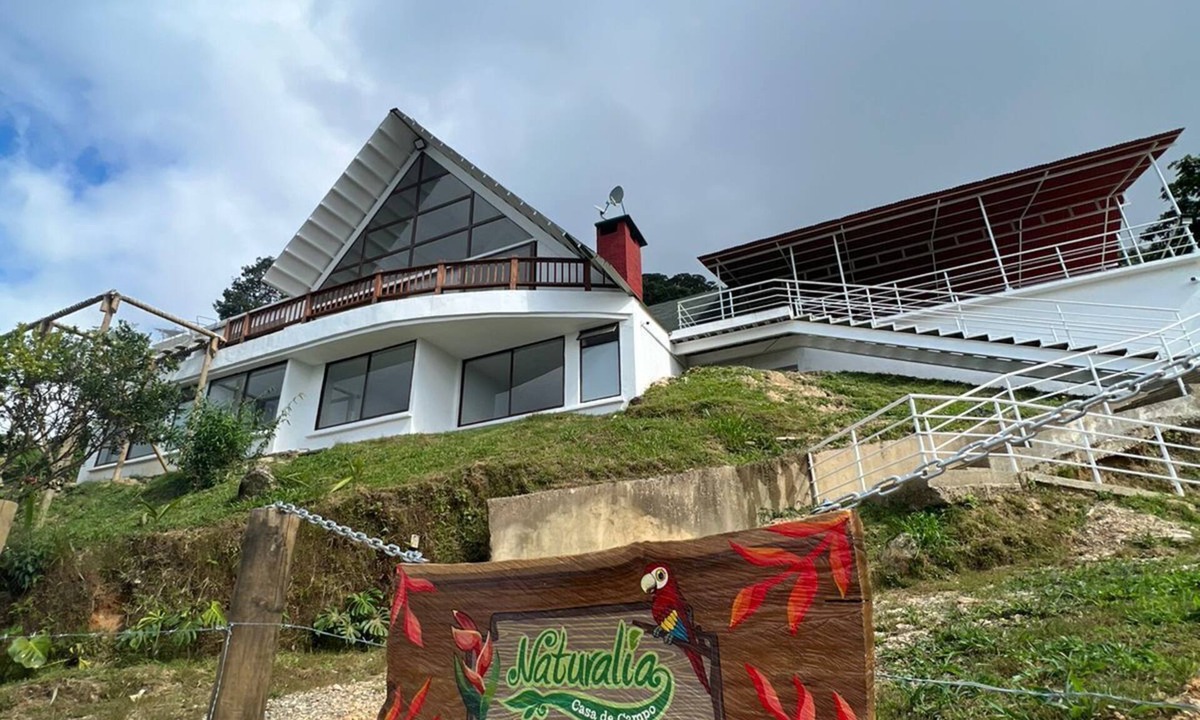 Bouvet Island House | Casa Campo ubicada en la Sierra Nevada de Santa Marta con vista al mar