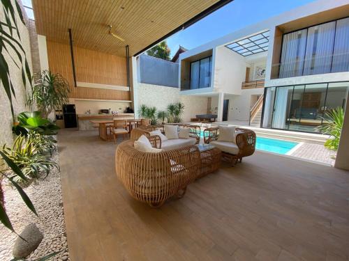 Cemagi Apartment | Casa Cemagi - 3BR Private Villa