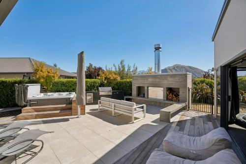 Wanaka House | Casa Central - Wanaka Holiday Home
