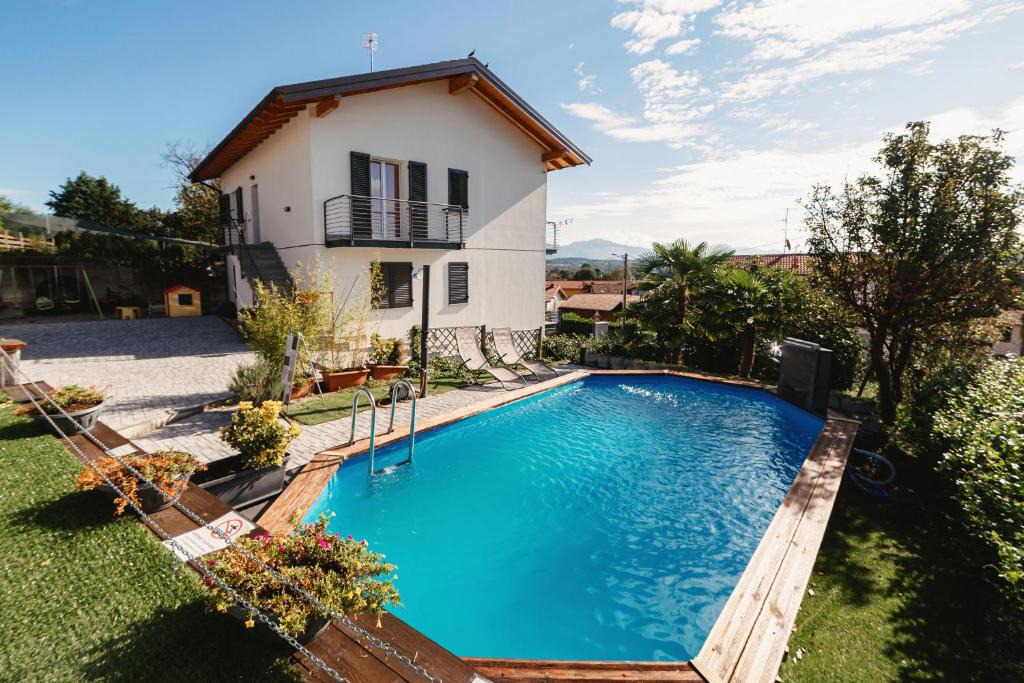Arcisate Apartment | Casa Charlie