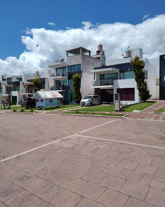 Chignahuapan House | Casa Chignahuapan fraccionamiento Green City