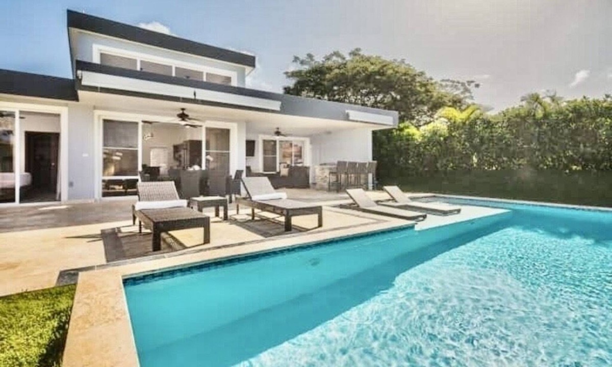El Batey Villa | CASA COCO - TESORO Premium 3 Bedroom @ Casa Linda
