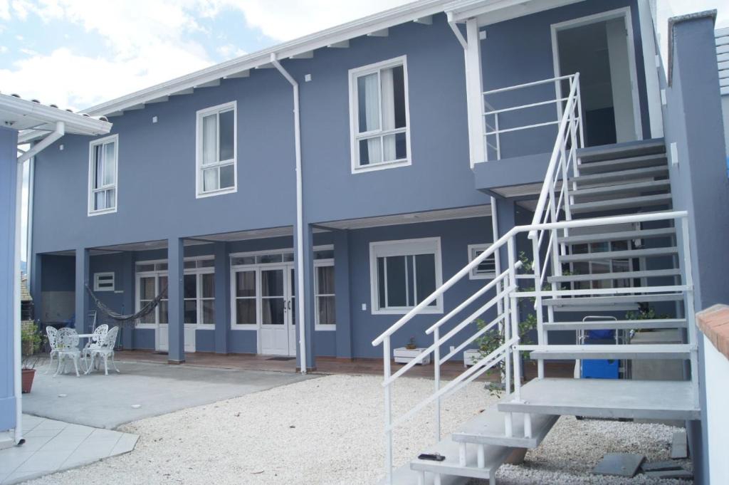 Ponta do Papagaio House | Casa com 2 quartos à 200 m da da praia c/churrasqueira