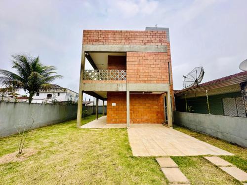 Guarau House | Casa com Vista do Mar e Montanha