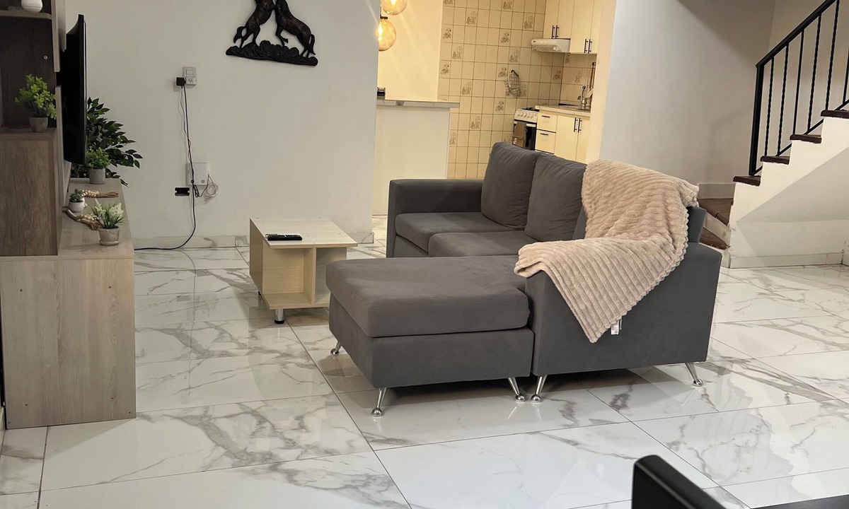 Guaymallen House | Casa completa 2 habitaciones 2 baños a 7 minutos del aeropuerto y 5 de la ciudad
