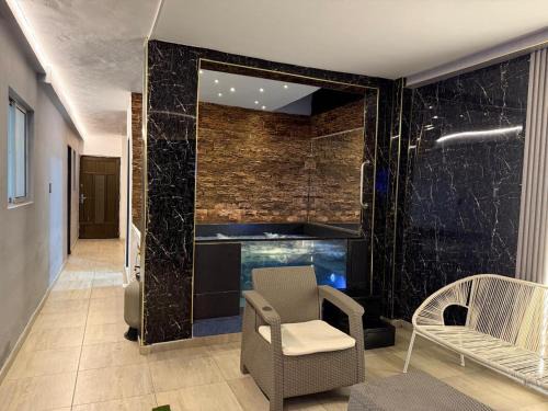 El Poblado Villa | casa con jacuzzi cerca al parque del poblado