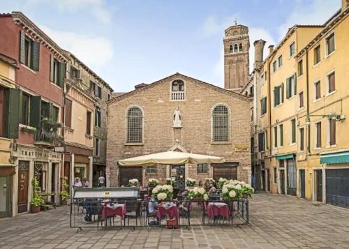 San Polo Apartment | Casa con terrazza in Campo San Tomà