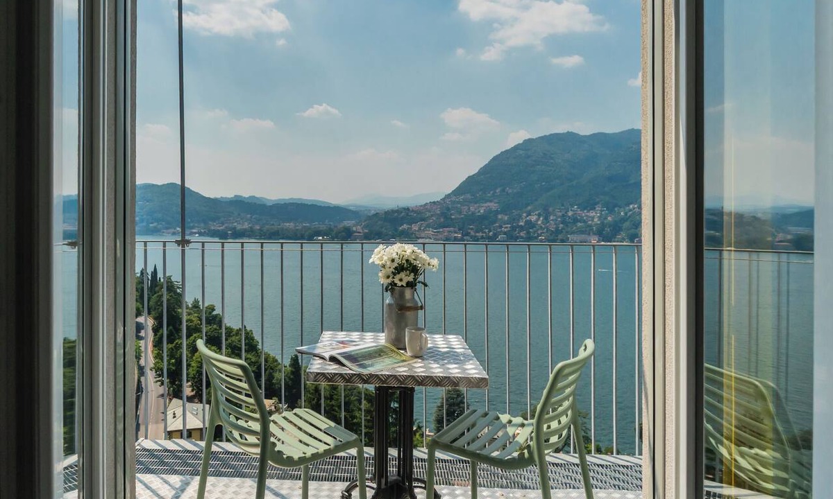Blevio Apartment | Casa Corbu - Two Bedroom Apartment, Sleeps 6