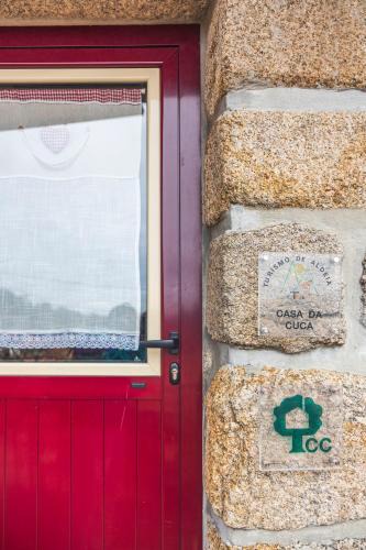 Campo de Gerez House | Casa da Cuca