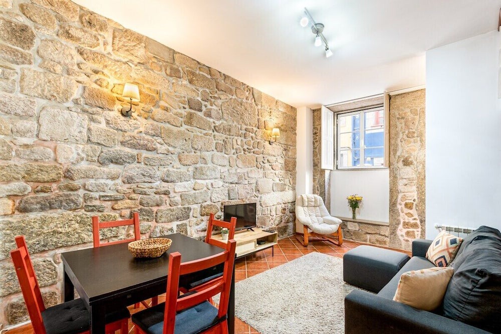 Old Town Ski Chalet | Casa da Sé Historic Center by Sé Apartments