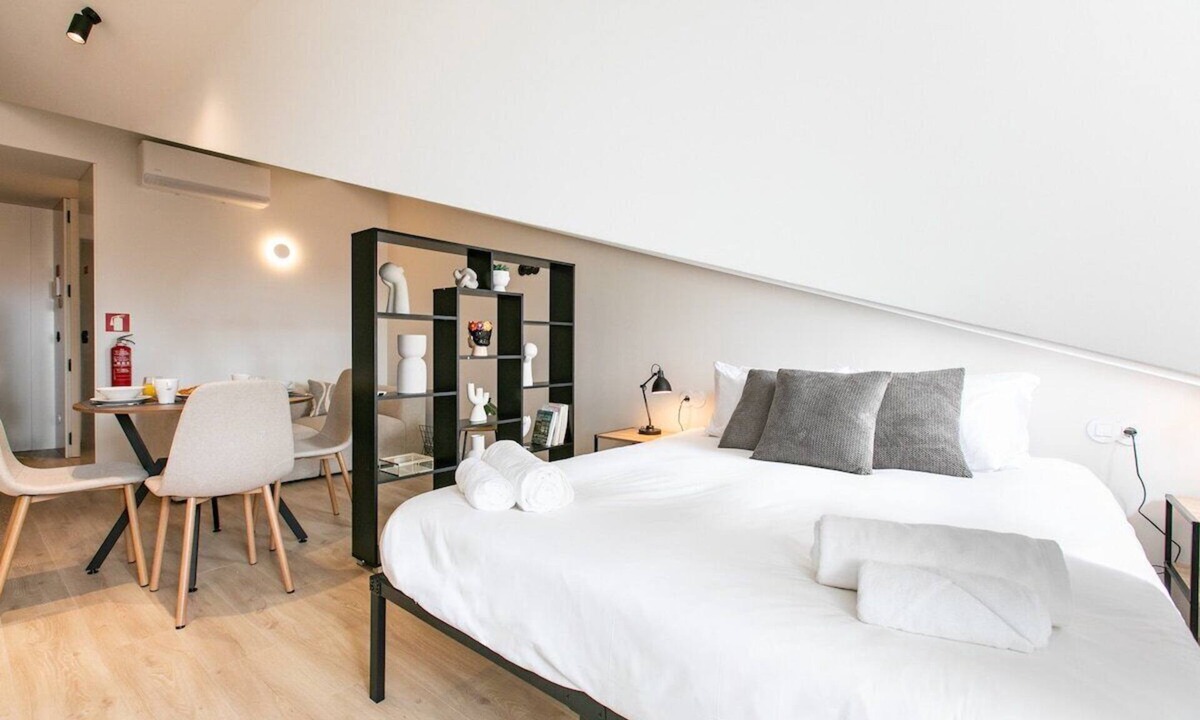 Sande Sao Lourenco Apartment | Casa da Vanguarda by Sé Apartments