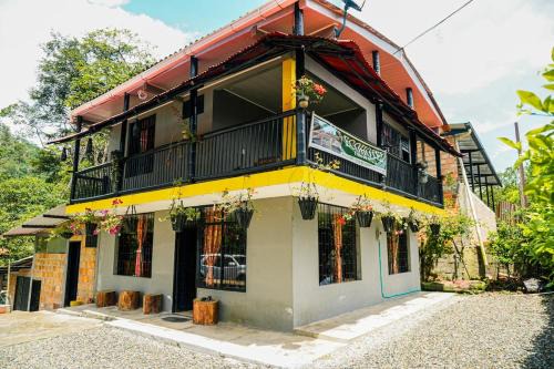 Mocoa House | Casa de Astilla