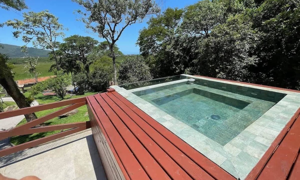 Acores House | Casa de Campo Alto Padrão - Hospedar com Propósito