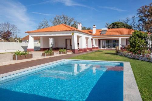 Castelo House | Casa de campo e praia