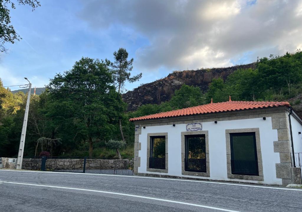 Cabril House | Casa De Cantoneiros