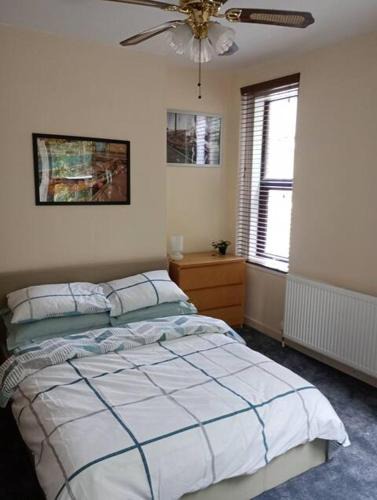 Sheffield House | Casa de Karl