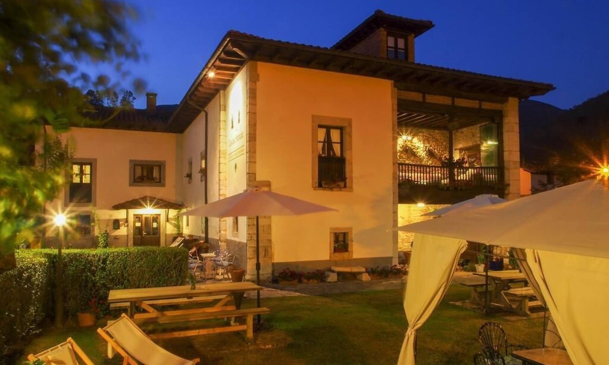 Avin House | Casa de la Montaña