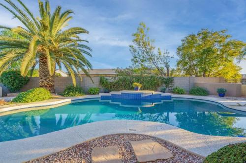 Palm Valley House | Casa de Palmas - Paradise Oasis with Dive Pool, BBQ & Fire pit