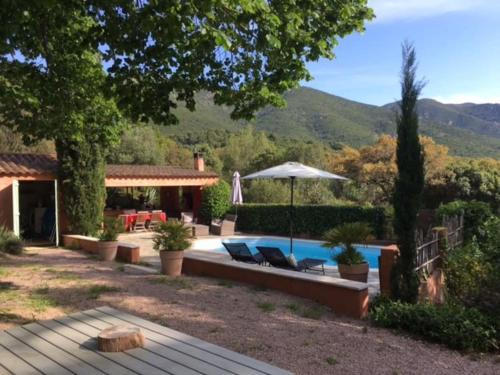 Peri House | Casa de Patarra gîte dans le maquis avec piscine privée