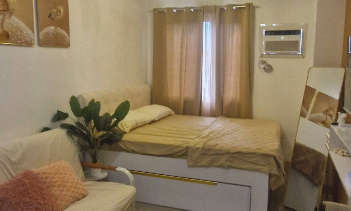 Dasmarinas Condo | Casa de Silla Cozy Staycation in Dasma, Cavite