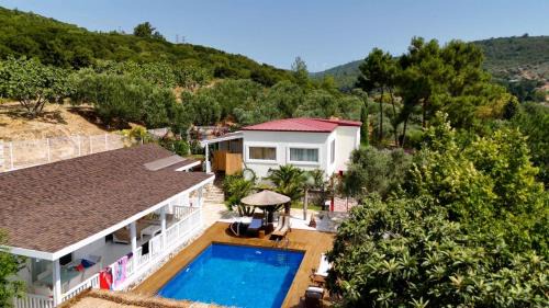 Seferihisar Villa | Casa del Olivia
