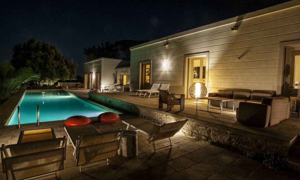 Nardo Villa | Casa dell'Arco - Four Bedroom Villa, Sleeps 10