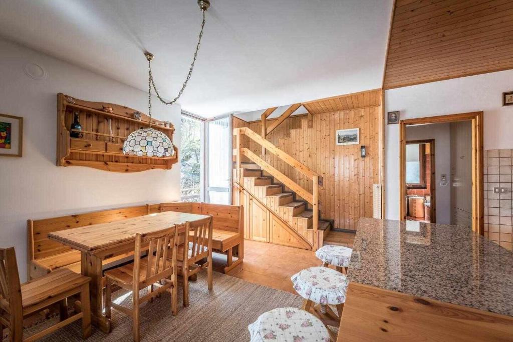 Calceranica al Lago Apartment | Casa delle Ortensie Calceranica al Lago OSPITAR