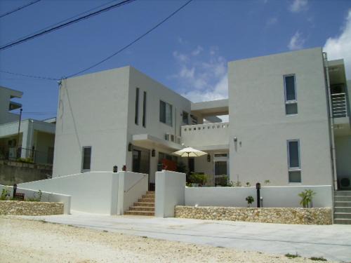 Taira House | Casa di Bravo