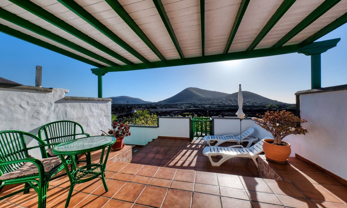 La Geria Ski Chalet | Casa Diama 2 - Shared Pool By LVH
