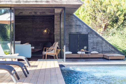 Molares House | Casa dos Sobreiros by LovelyStay