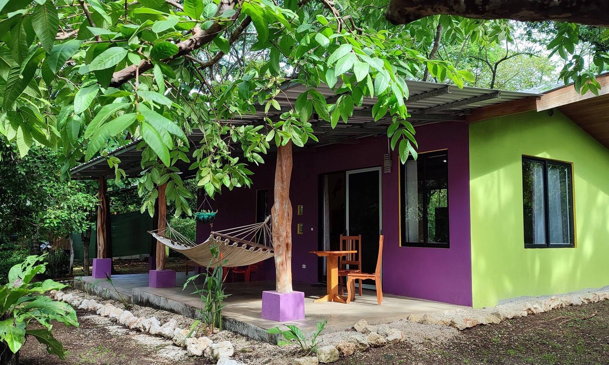 Marbella House | Casa El Coco Playa Marbella · Quiet Jungle Getaway · with AC and Shared Pool