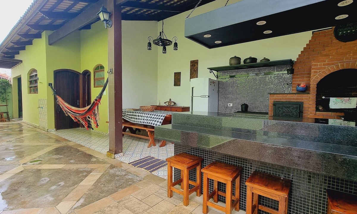 Raul Cury House | Casa Elegante Piscina area Gourmet