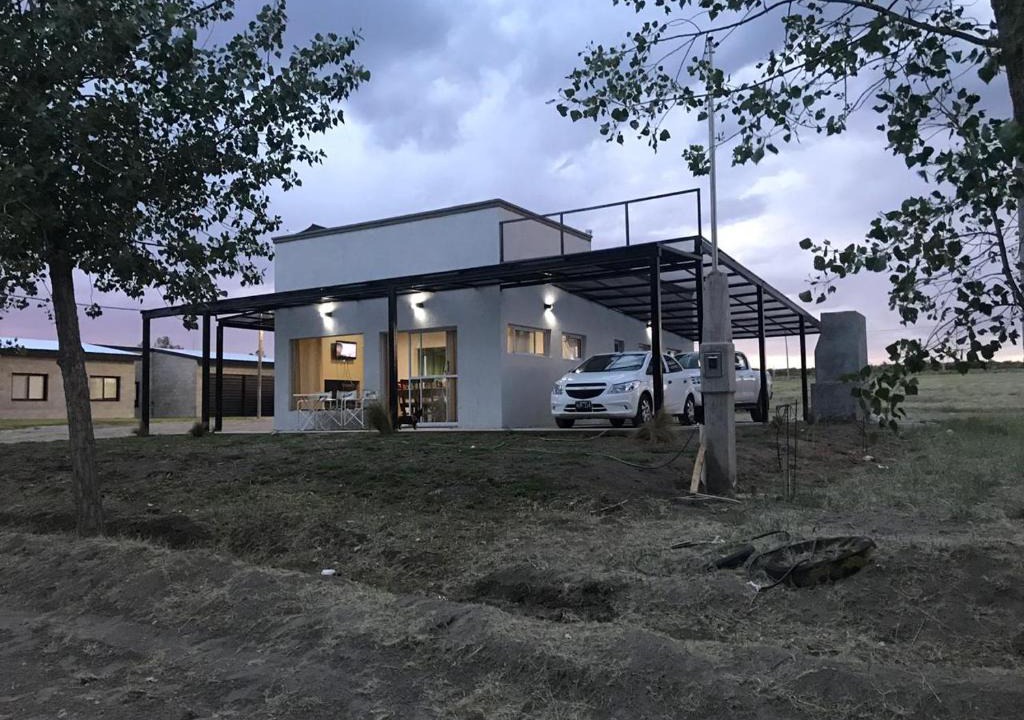El Nihuil House | Casa en el lago Nihuil