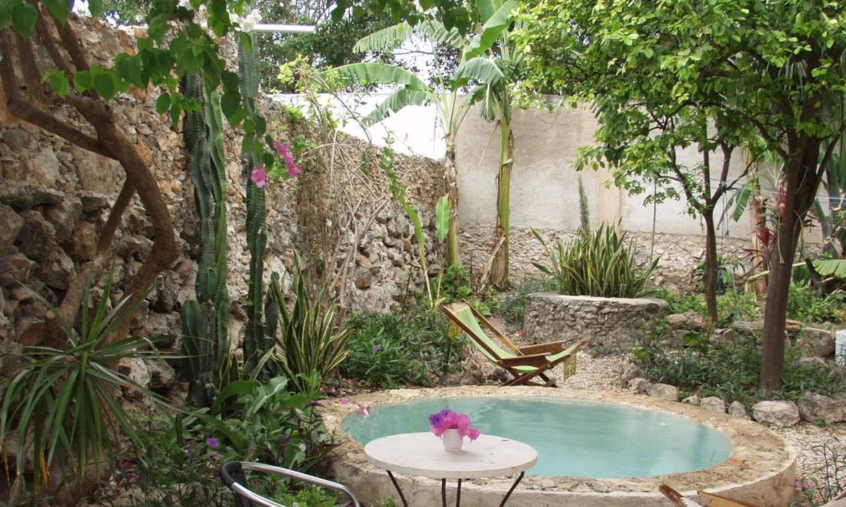 Barrio de Santiago House | Casa Flora, Peaceful Oasis in el Centro
