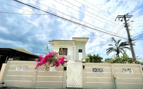Kabankalan City House | Casa Flores